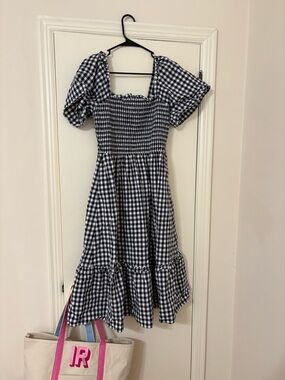 Draper James ' Navy and White Gingham Puff Sleeve Dress